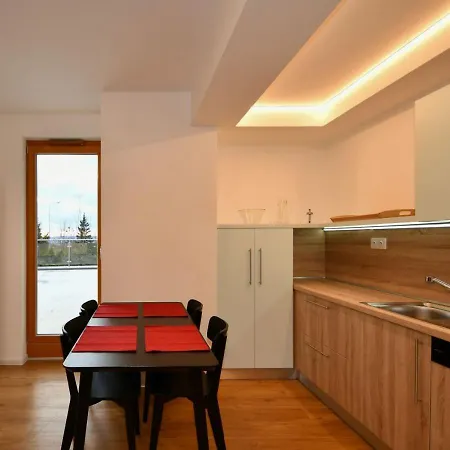Efi Holzova 28 Apartment