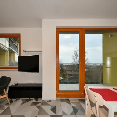 Apartment Efi Holzova 28