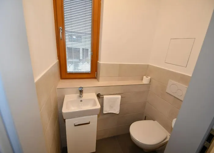 Apartman Efi Holzova 28
