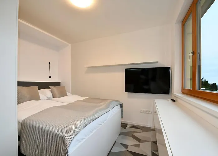 Apartman Efi Holzova 28